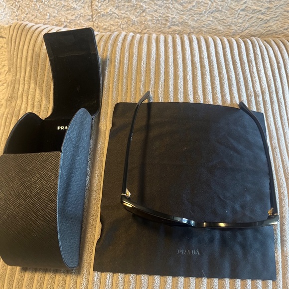 Prada SPR010 With Case Black 55 17 - Picture 2 of 10